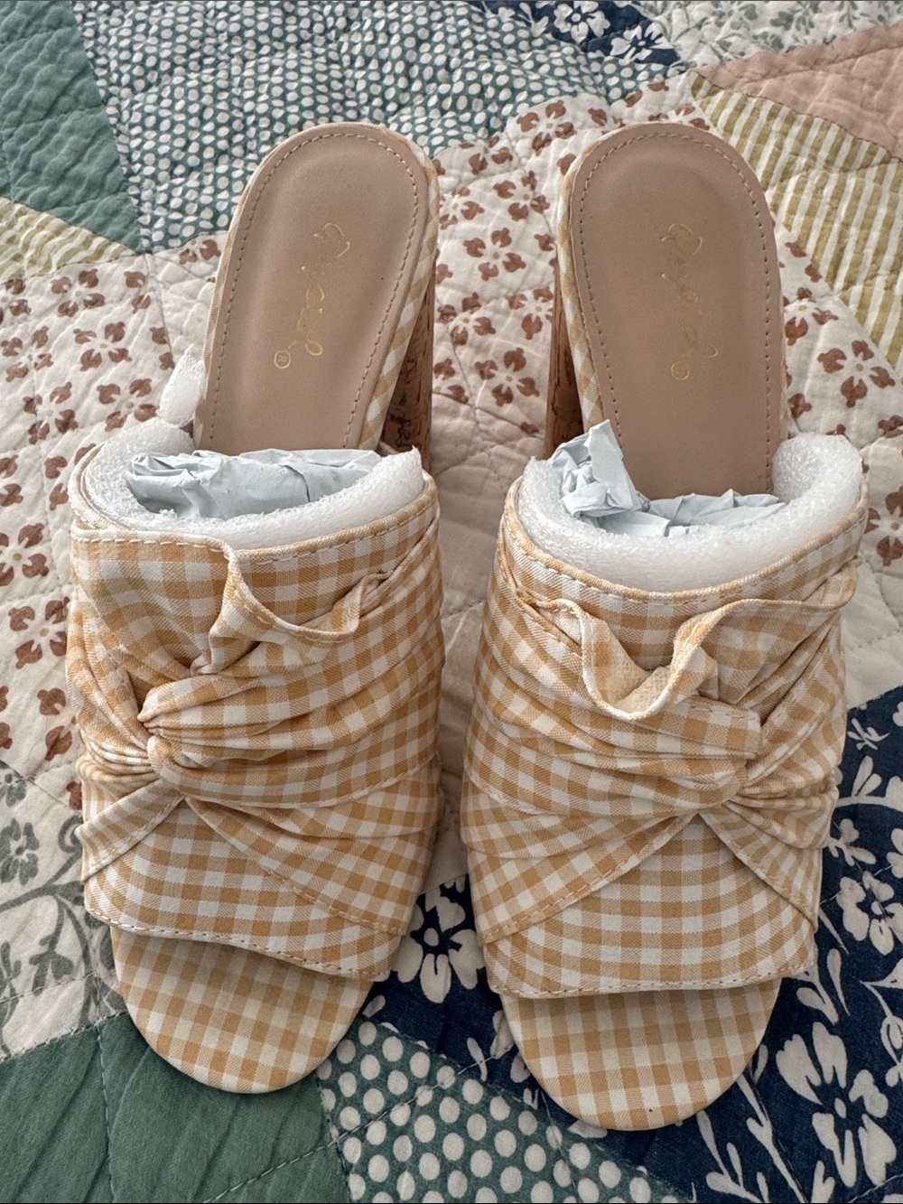 Qupid Cream and Tan Gingham Knot Slide Mules